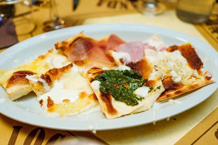 Genoa Small-Group Food Tour with Full Meal & Local Food Expert 3