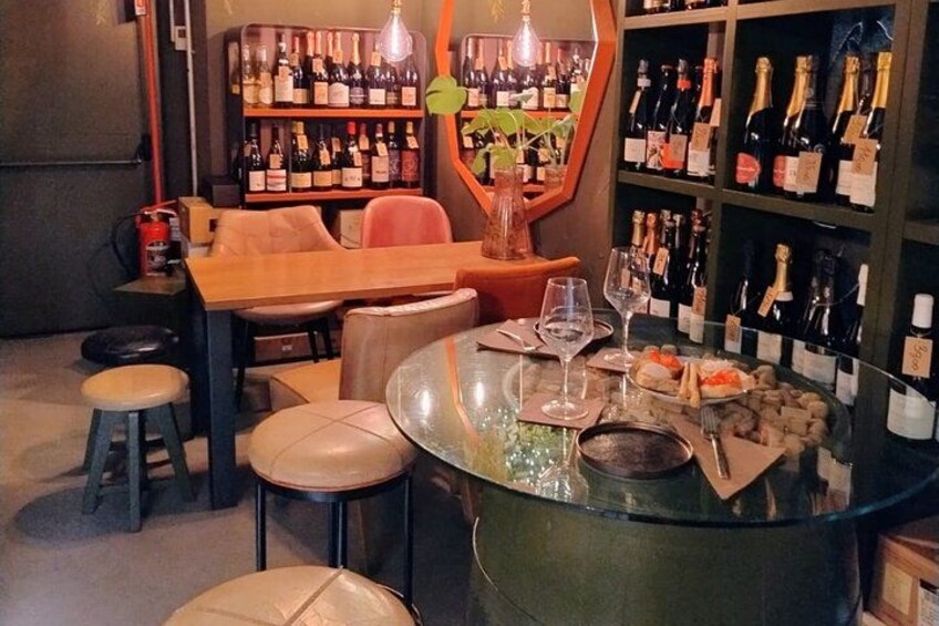 Milan: Sunset Navigli Food & Drinks Tour by Do Eat Better 2
