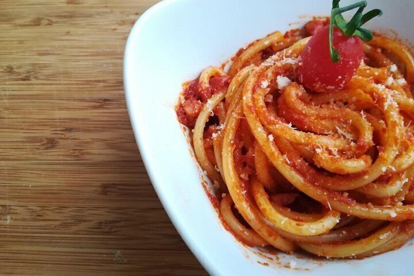 Verona Full Meal & Wine Tasting Walking Tour by Do Eat Better 3
