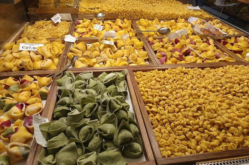 Bologna Small-Group Food Tour with Full Meal & Local Food Expert 3