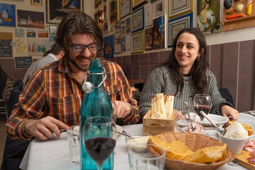 Bologna Small-Group Food Tour with Full Meal & Local Food Expert 2