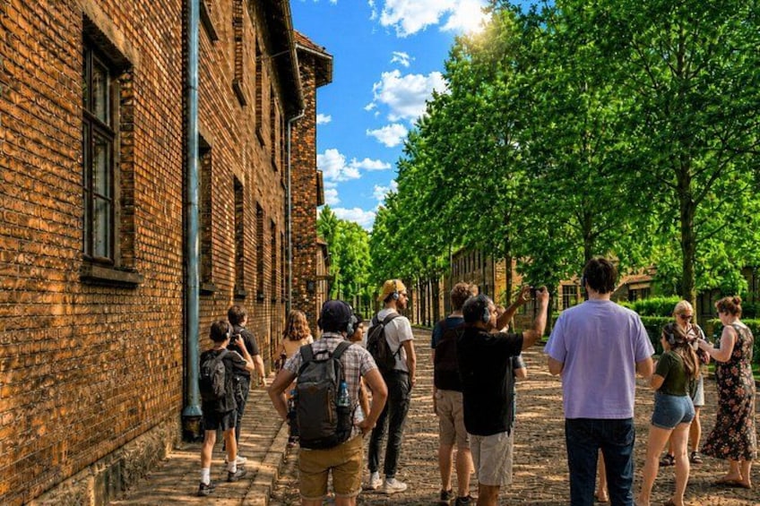 1 Day Trip Auschwitz Birkenau and Salt Mines with Hotel Transfer 3
