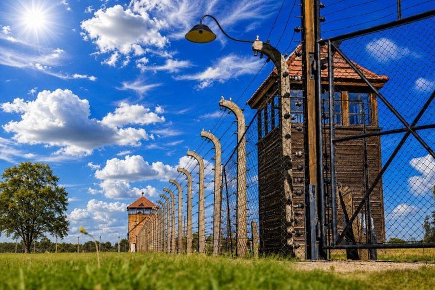 1 Day Trip Auschwitz Birkenau and Salt Mines with Hotel Transfer 3