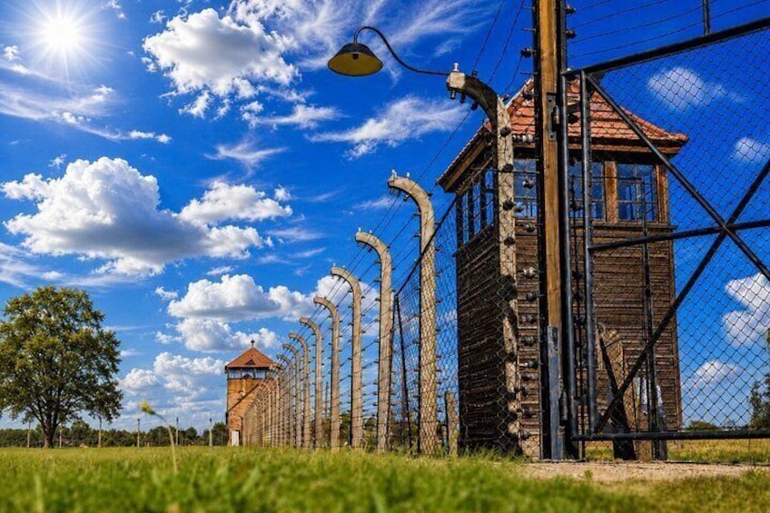1 Day Trip Auschwitz Birkenau and Salt Mines with Hotel Transfer 3