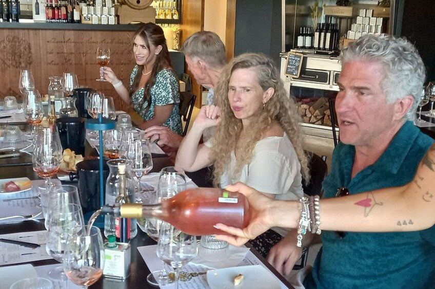 Small-Group Wine Tasting Experience in the Tuscan Countryside 2