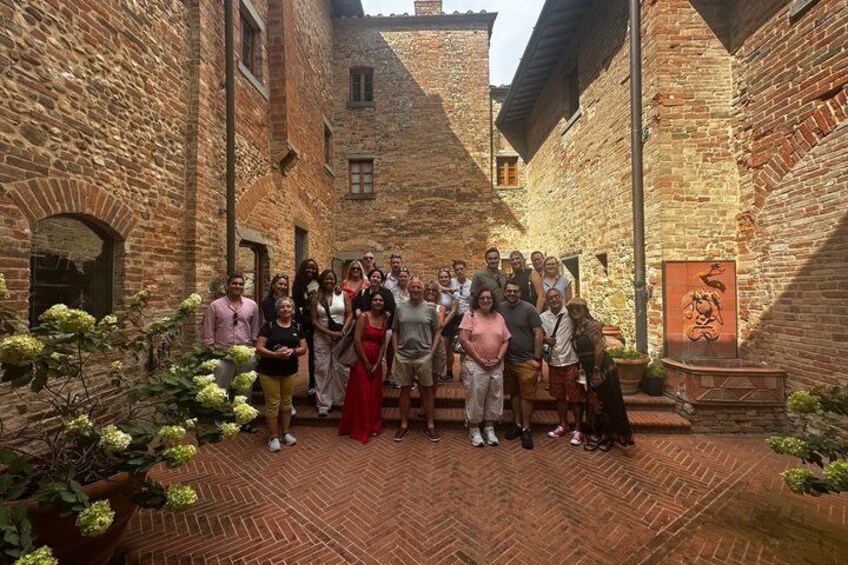 Small-Group Wine Tasting Experience in the Tuscan Countryside 3