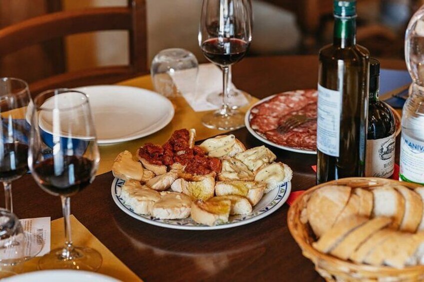 Food tasting in Tuscany 4