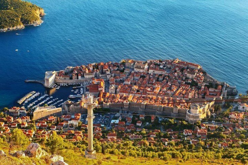 Dubrovnik Super Saver: Mt Srd Cable Car Ride plus Old Town and City Walls Walking Tour