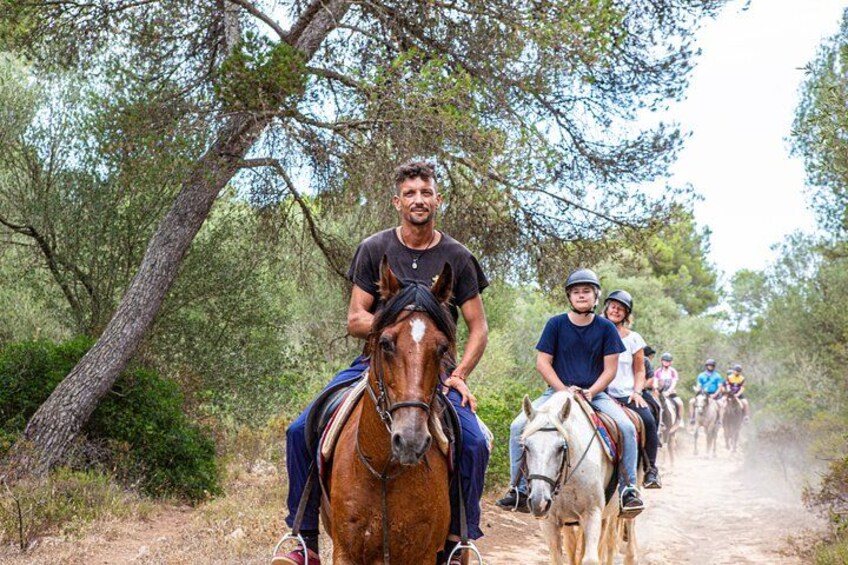 Mallorca Evening Tour: Horseback Riding, Dinner and Dance 5