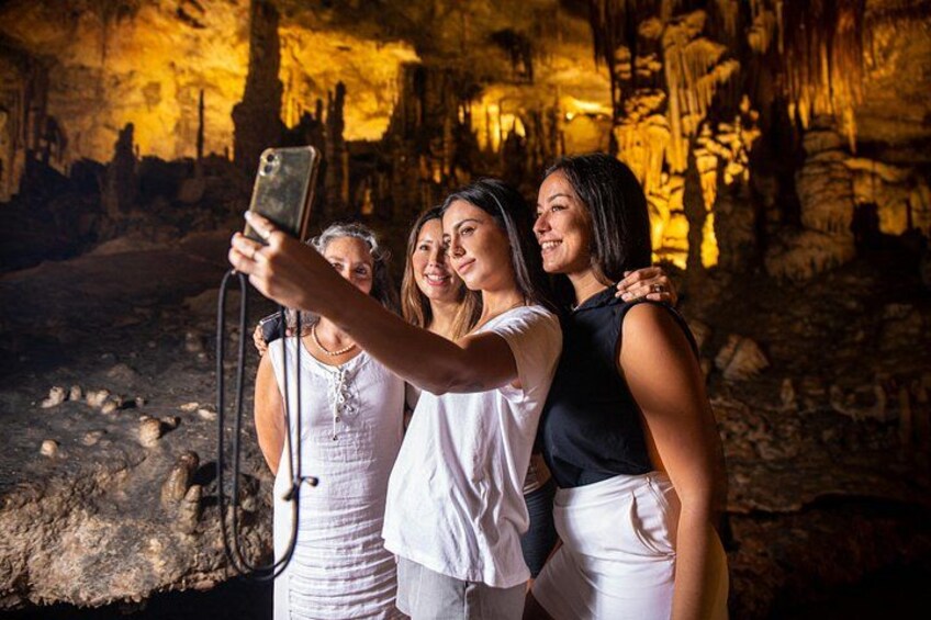 Explore Mallorca: Majorica Pearl Shop and Caves of Drach 5