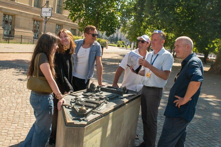 Explore Berlin: See All The Iconic Sights & Some Hidden Gems 5