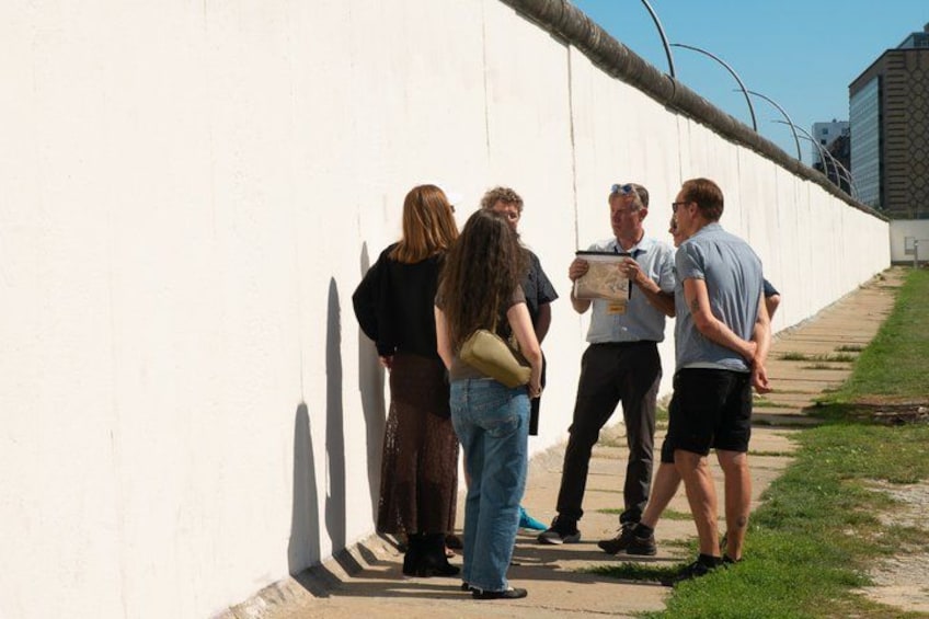 Cold War, Berlin Wall, Spies and the East Side Gallery 3