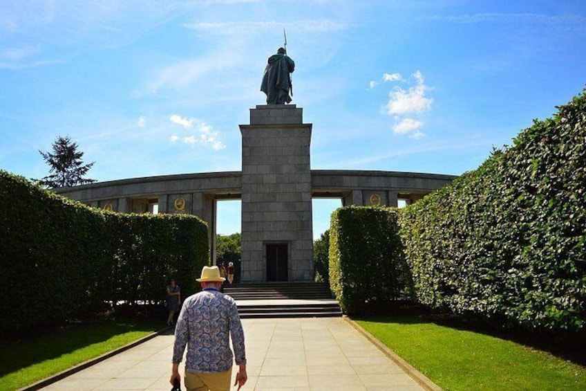 Soviet war memorial 3