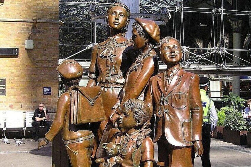 Memorial Trains to life, trains to death 3