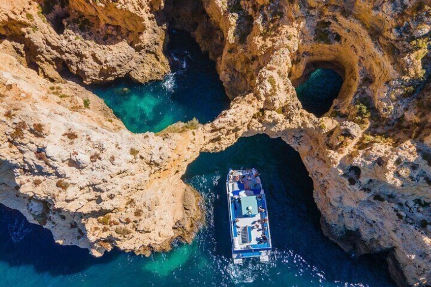 Half Day Cruise to Ponta da Piedade with Lunch and Drinks 4