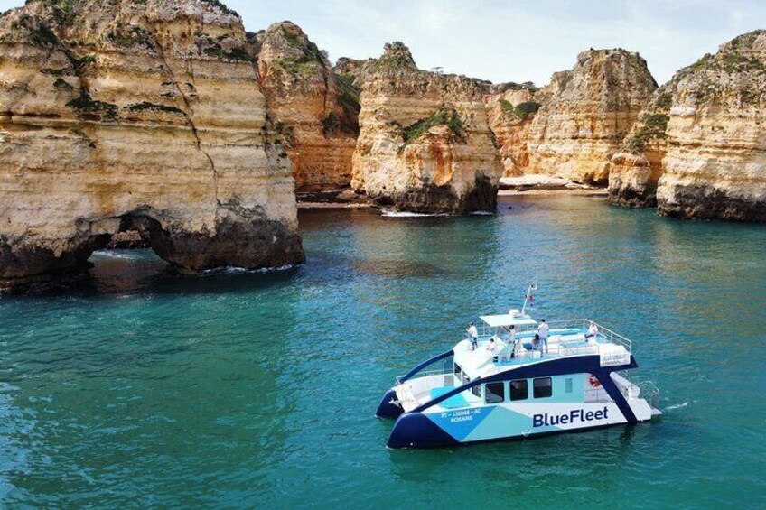 Half Day Cruise to Ponta da Piedade with Lunch and Drinks 3