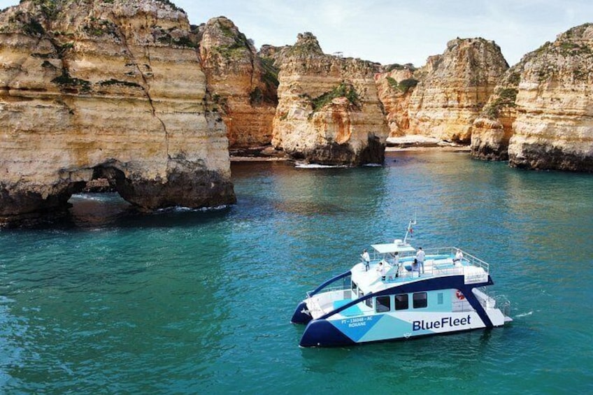 Half Day Cruise to Ponta da Piedade with Lunch and Drinks 4