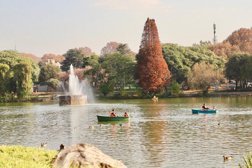 We stop at Zoo Lake 2