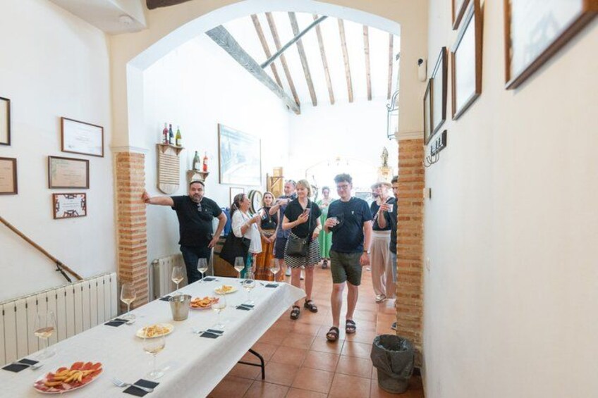 Madrid Countryside Wineries Guided Tour with Wine Tasting 3