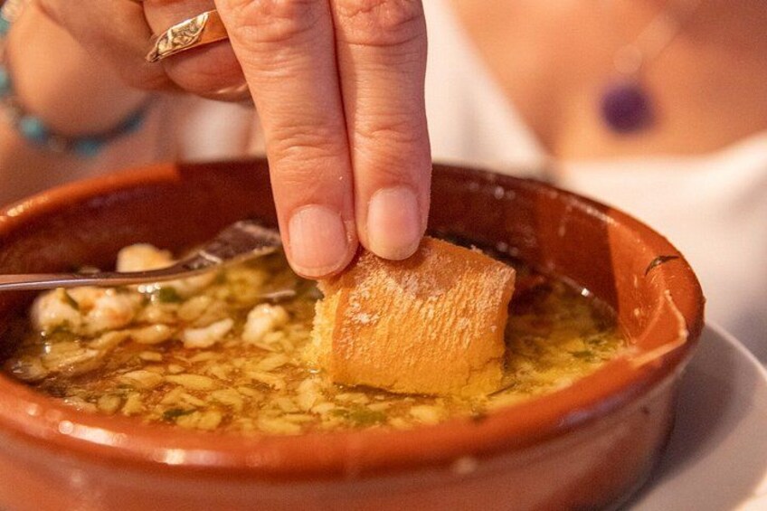 Madrid Tapas & Wine Tasting Food Tour – Small Group Local Bars 2
