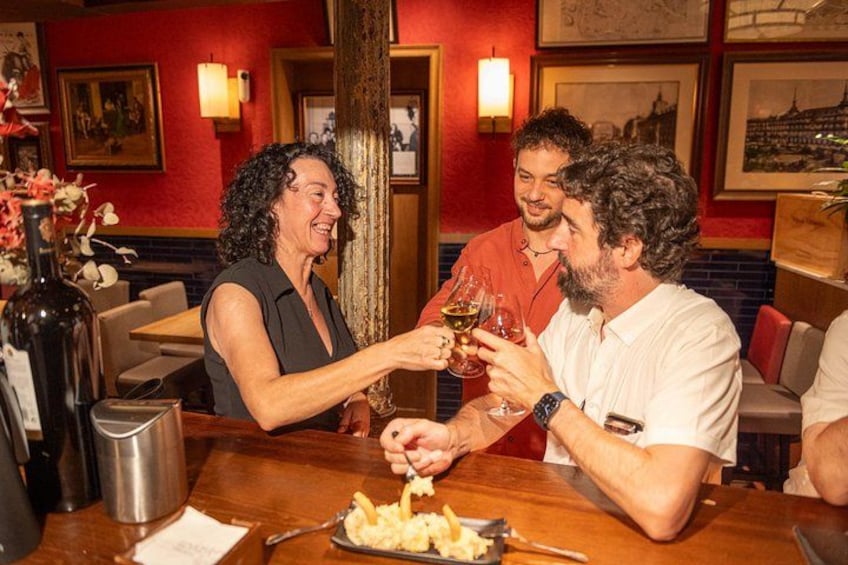 Madrid Tapas & Wine Tasting Food Tour – Small Group Local Bars 5