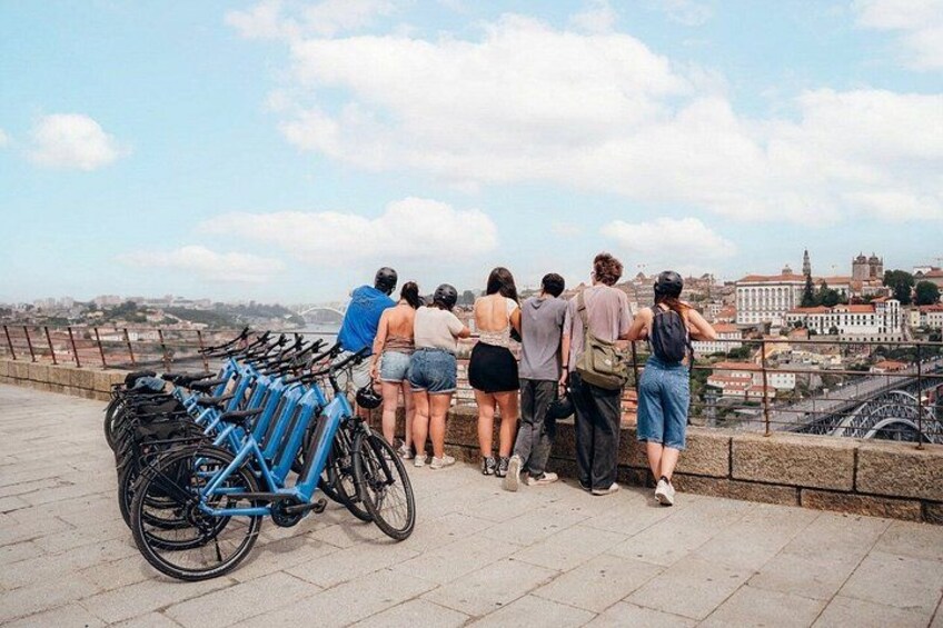 3 Hour Porto Highlights on a Electric Bike Guided Tour 3