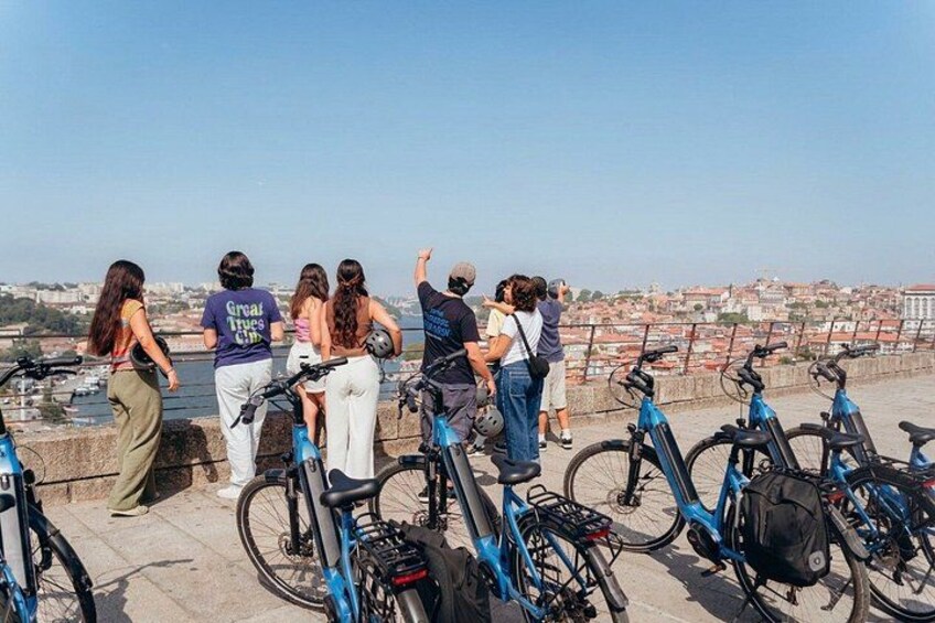 3 Hour Porto Highlights on a Electric Bike Guided Tour 2