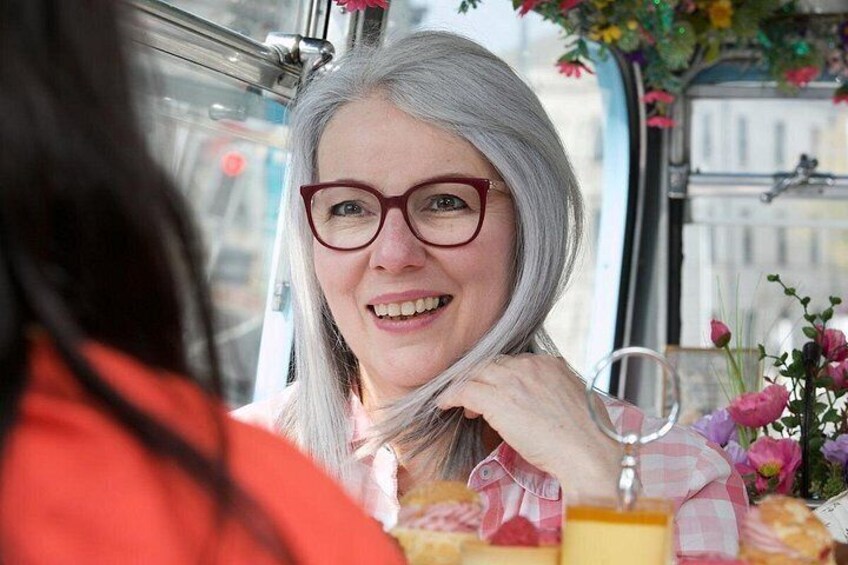 Afternoon Tea Bus Tour in Dublin 2