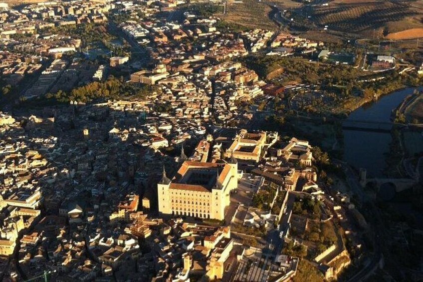 Great view of the Alcázar in Toledo 1