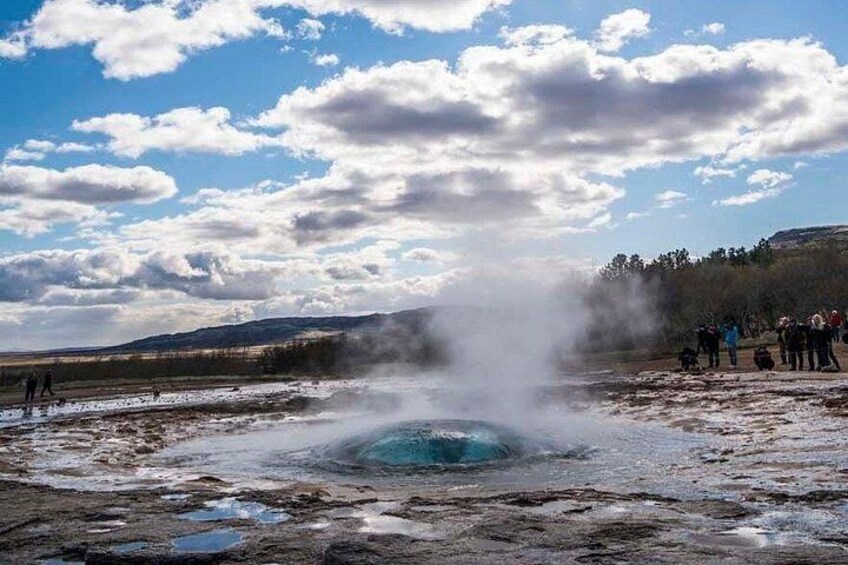 Strokkur hot spring 2