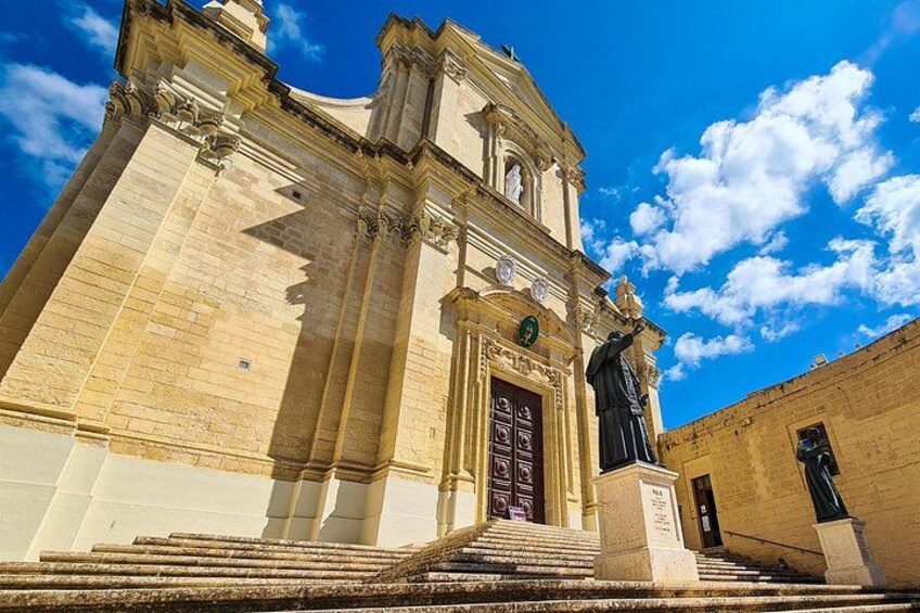 Gozo Guided Day Trip Incl. Ggantija Temples and Lunch 4
