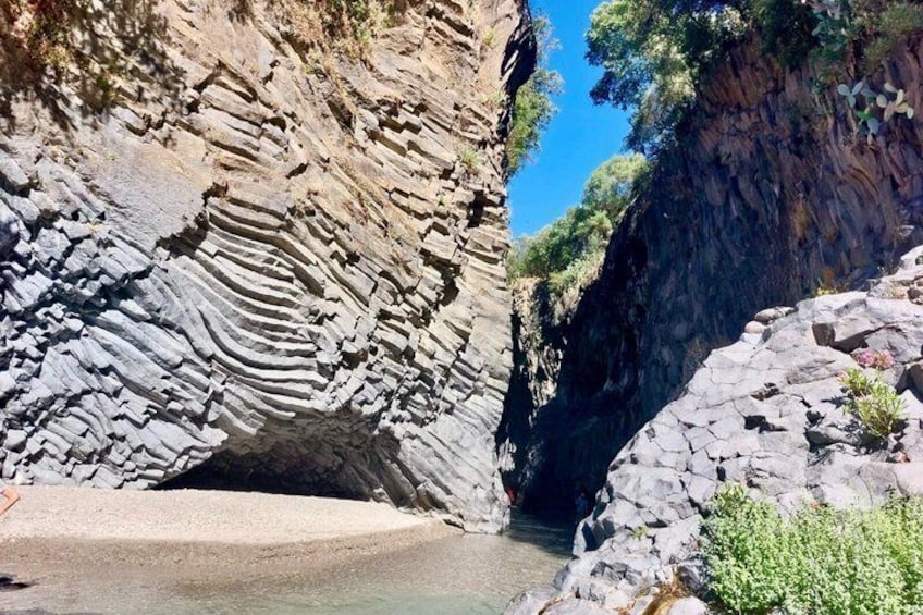 Old Sicily discovery and Etna wine tasting tour from Taormina 3
