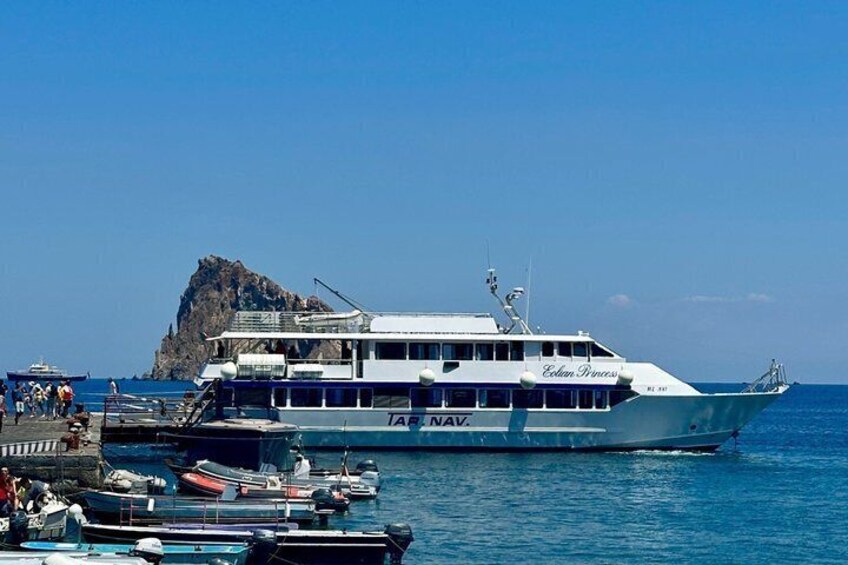 Aeolian Islands Day Trip from Taormina: Stromboli and Panarea 3