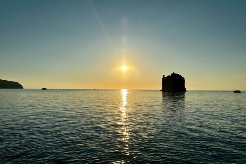 Aeolian Islands Day Trip from Taormina: Stromboli and Panarea 4