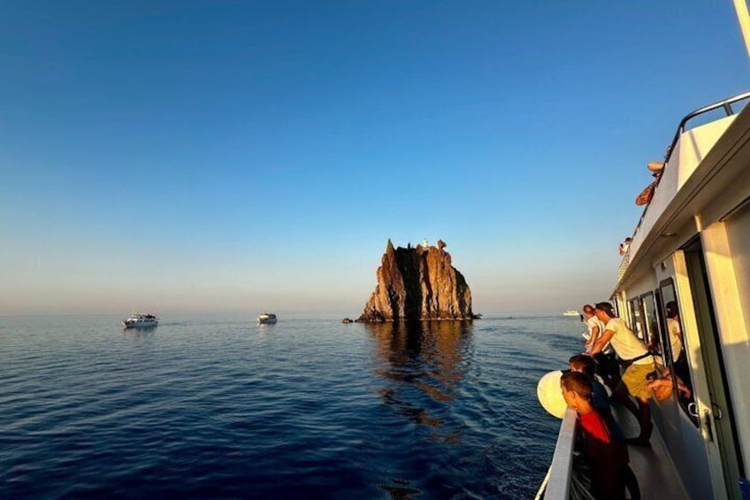 Aeolian Islands Day Trip from Taormina: Stromboli and Panarea 5