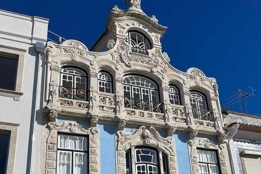 Full Day Tour from Porto to Coimbra and Aveiro with River Cruise 2