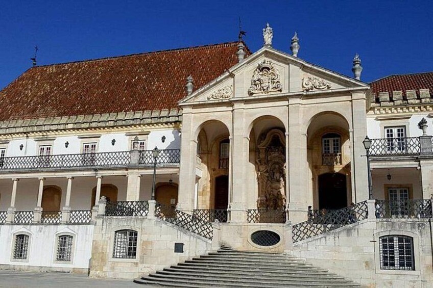 Coimbra University 4