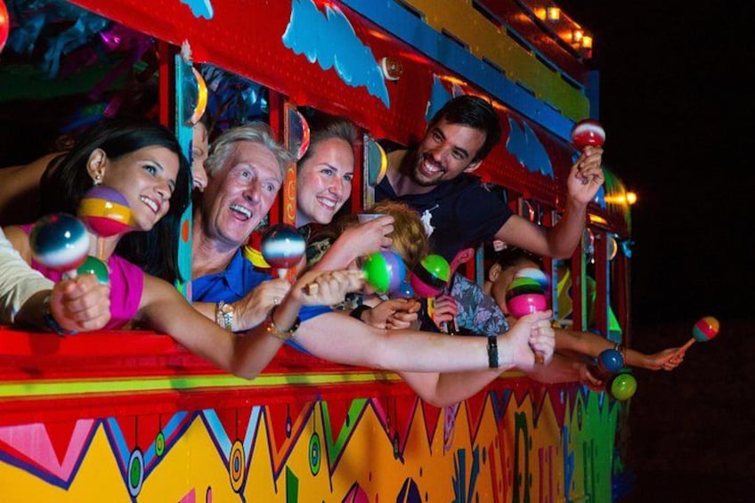 Aruba Happy Hour Party Bus Pub Crawl 2