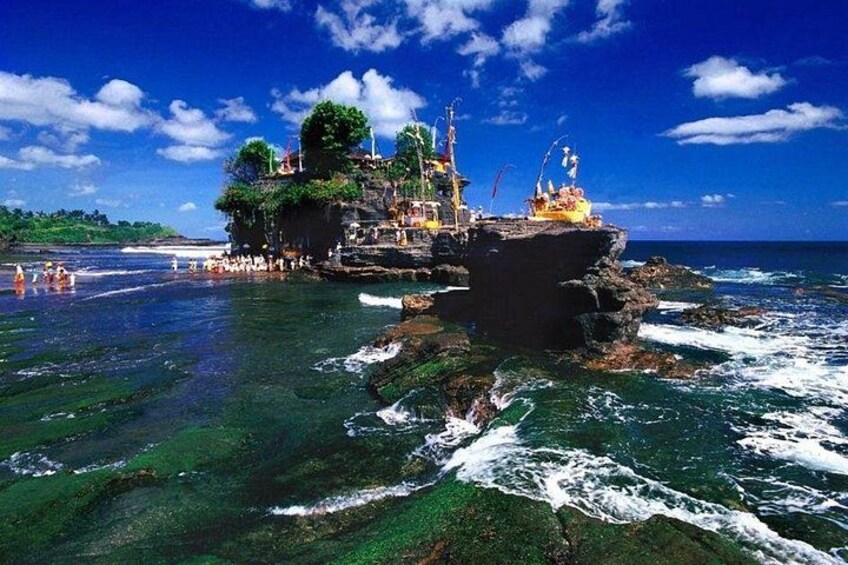 tanah lot temple 3