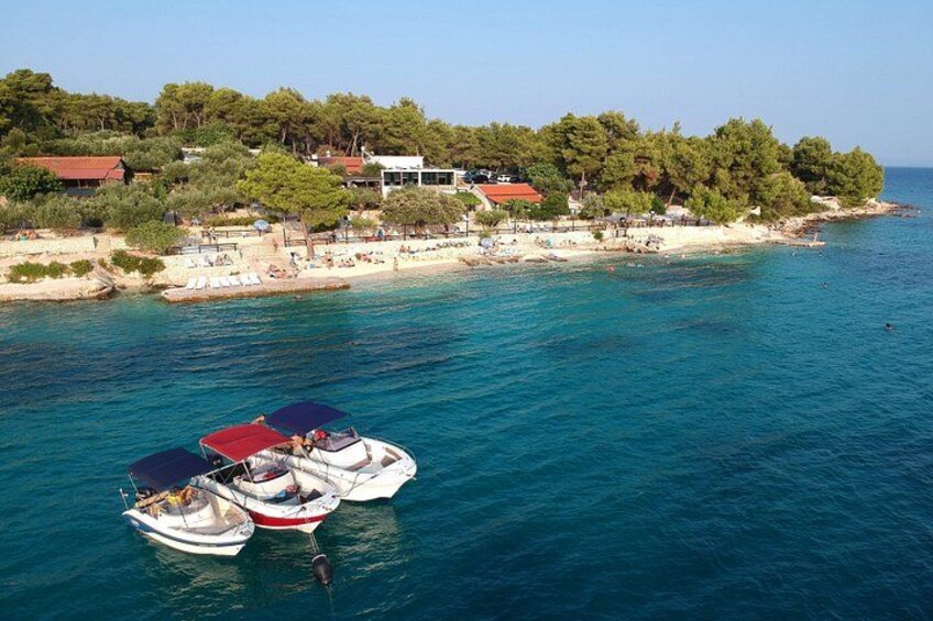 Blue Lagoon Half day Adventure - Private speedboat tour 5