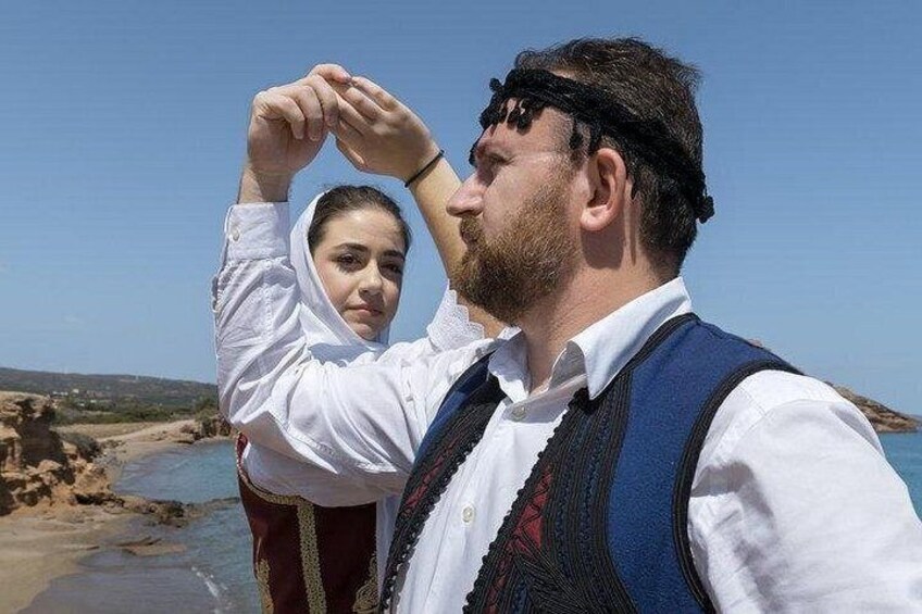 Cretan Night - Live Music and Dance 4