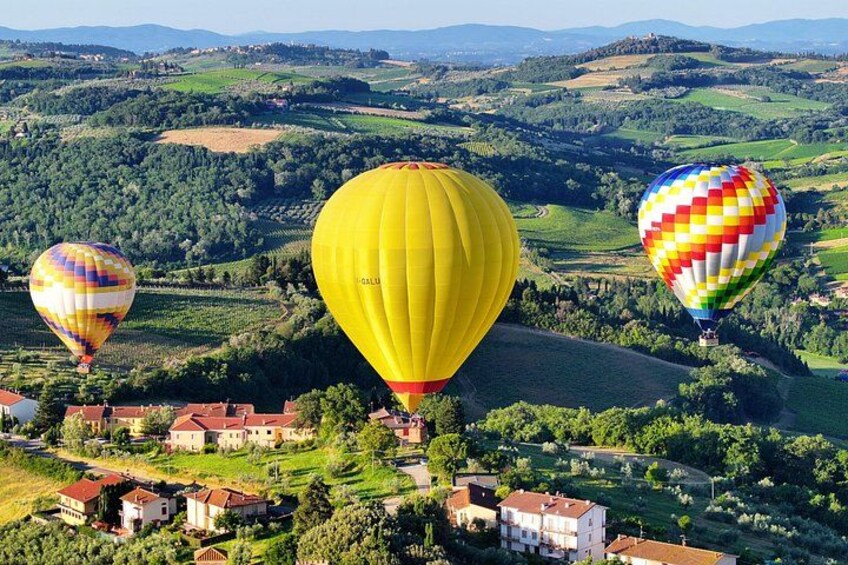 Private Tour: Tuscany Hot Air Balloon Flight from Siena 1