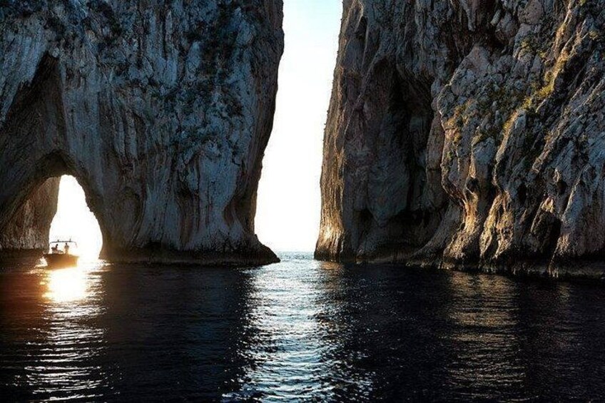 Capri: Boat Tour, Priority Tickets & Blue Grotto (Optional) 5