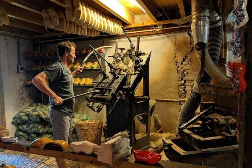Countryside Bike Tour from Amsterdam: Cheese, Clogs & a Windmill 2