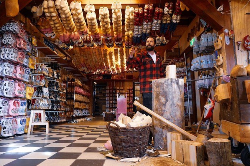 Countryside Bike Tour from Amsterdam: Cheese, Clogs & a Windmill 1
