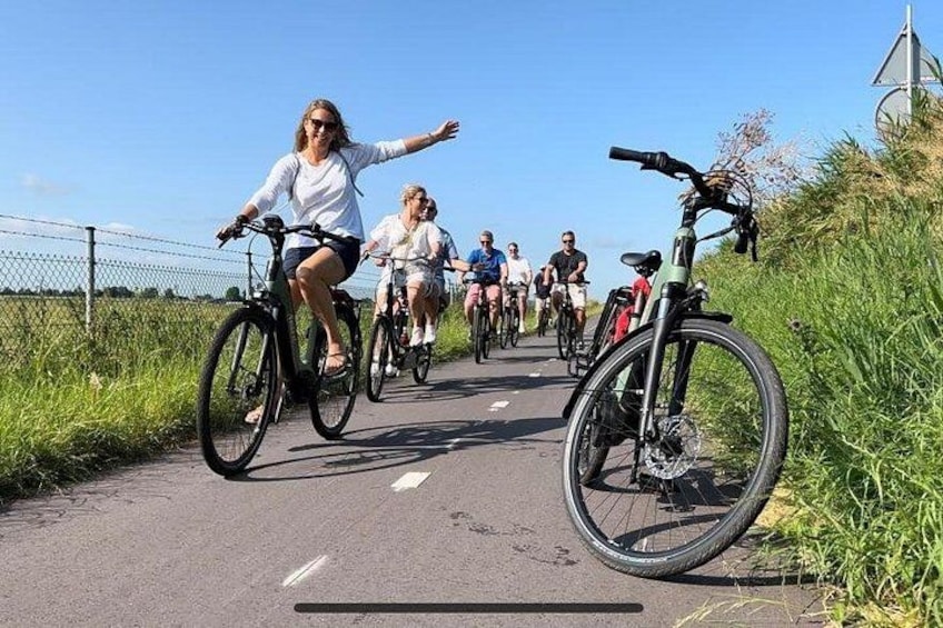 Countryside Bike Tour from Amsterdam: Cheese, Clogs & a Windmill 2