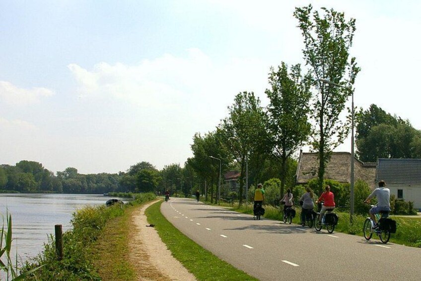 Countryside Bike Tour from Amsterdam: Cheese, Clogs & a Windmill 3