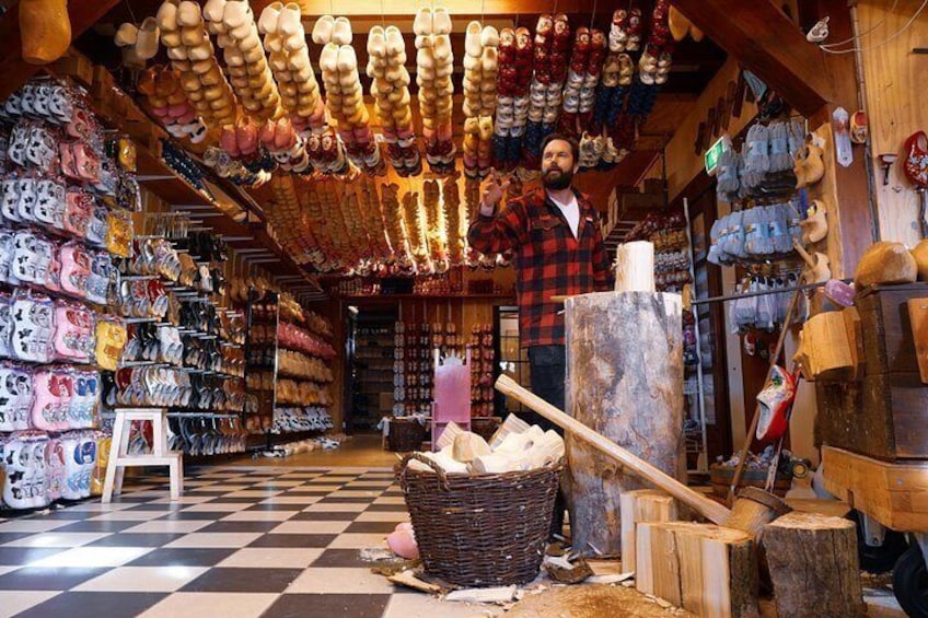 Countryside Bike Tour from Amsterdam: Cheese, Clogs & a Windmill 1