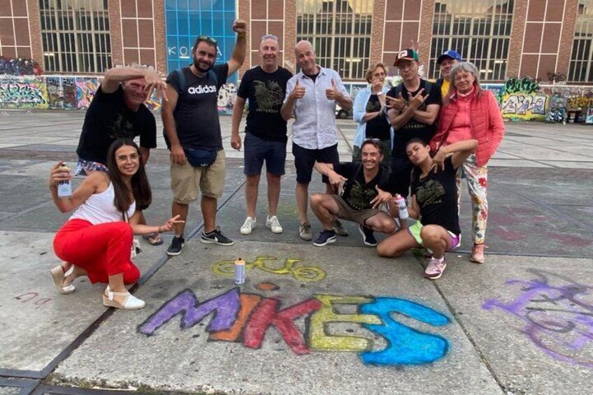 Upgrade to the Urban tour plus Graffiti art with Mikes! 2