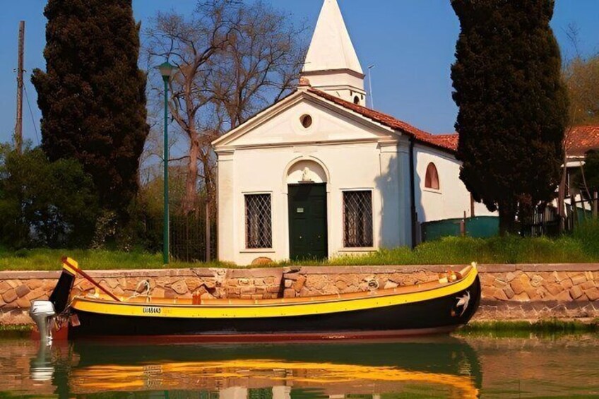 Venice Sunset by Typical Venetian Boat with Prosecco 3